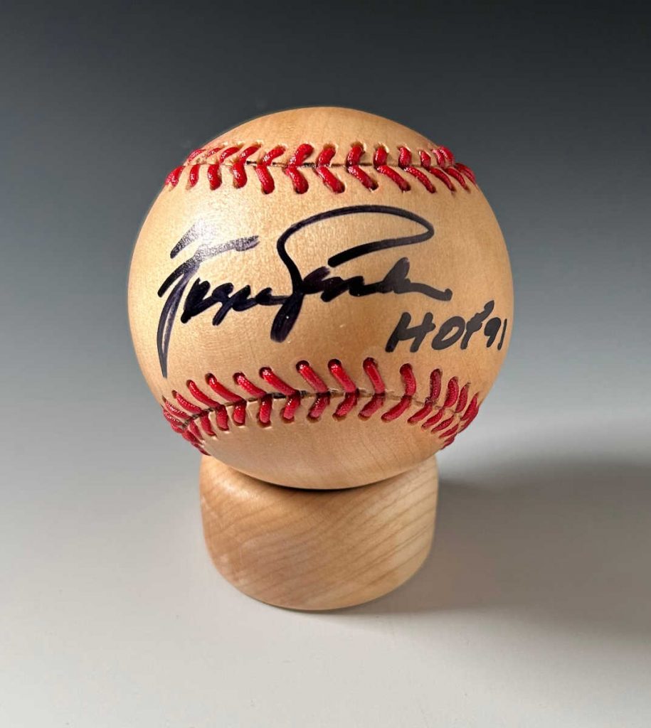 Nye-Pagura signed ball2 - Fergie Jenkins